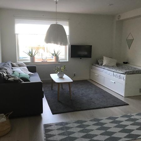 Mysig Studiolaegenhet I Vaestra Goeteborg Екстер'єр фото